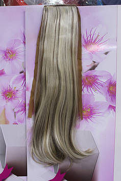 Шиньон искусственные на ленте русый с мелированием блонд