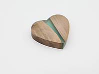 Эпоксидно-деревянные подвески-кулоны с деревом в форме Сердца зеленый 48х46мм