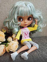 Шарнирная кукла Айси (Блайз), серо-голубой цвет волос + 10 пар кистей, одежда и обувь в подарок