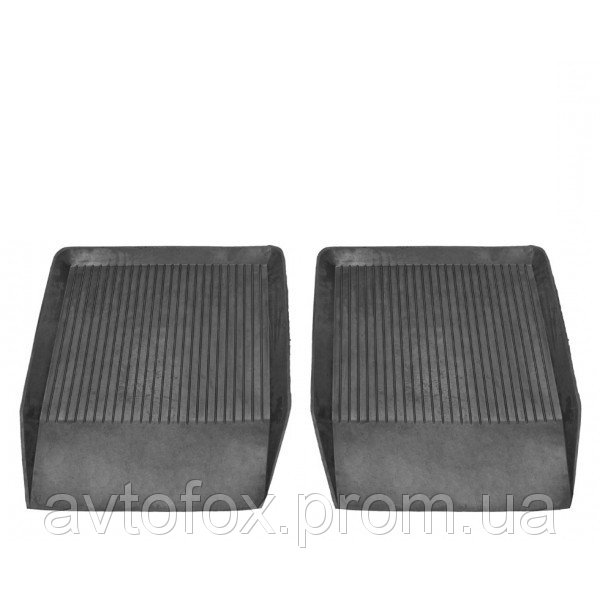 Коврики в салон передние резиновые ВАЗ 2101/2107/2106/2104/2102/2105/2103 (2шт) "Дубно", фото 1