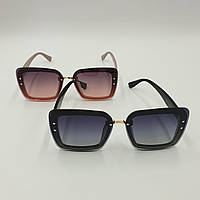 Легкие квадратные солнцезащитные женские очки ММ 9955S. Серые и коричневые.