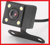 Камера заднего вида с подсветкой и парковочными линиями