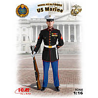 Сборная пластиковая фигурка в масштабе 1/16. Сержант морской пехоты США. ICM 16005