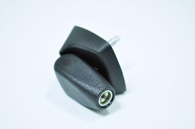 Держатель антенны Renault Duster (Breckner BK84051)