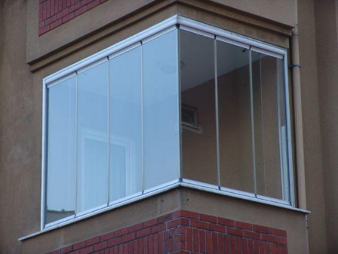 Безрамне скління балконів | Засклення безрамне панорамне