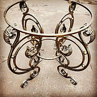 Кованый стол ручной работы  1