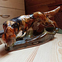 Керамічна статуетка."Собака на полюванні", (Мисливський собака, собака з дичиною)