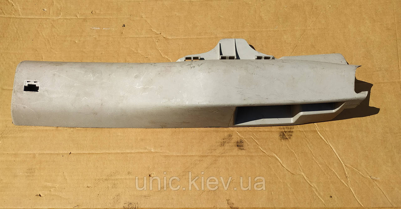 Накладка під стелю пластик Опель Комбо б/в