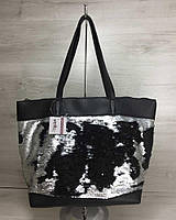 Женская сумка Лейла черного цвета с двухсторонними пайетками серебро-черный