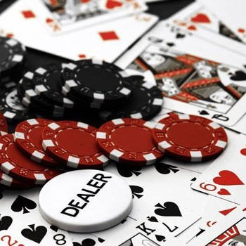 Покерні набори і фішки для покеру