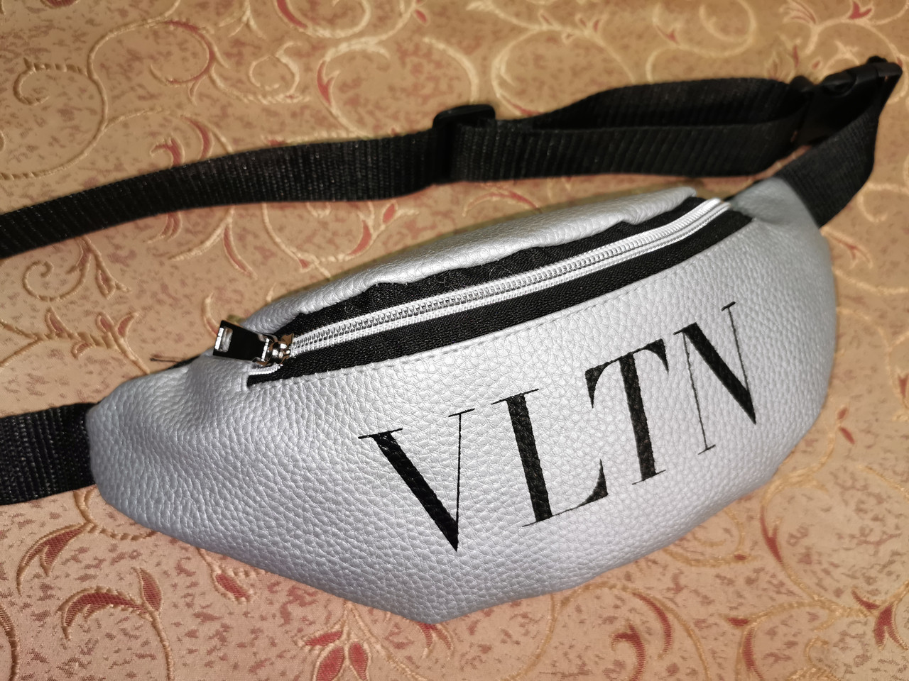 Жіноча сумка на пояс VLTN мистецтв шкіра тільки гуртом