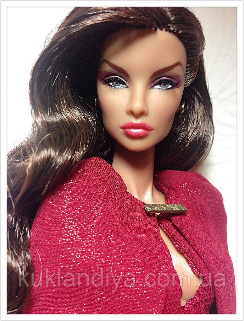Колекційна лялька Integrity Toys Fashion Royalty Grandiose Natalia Fatalé