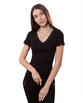 Чорна жіноча футболка з гіпюром (розміри XS-3XL)