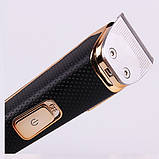 Професійна машинка для стрижки волосся VGR V-022 USB з 3 насадками, фото 3