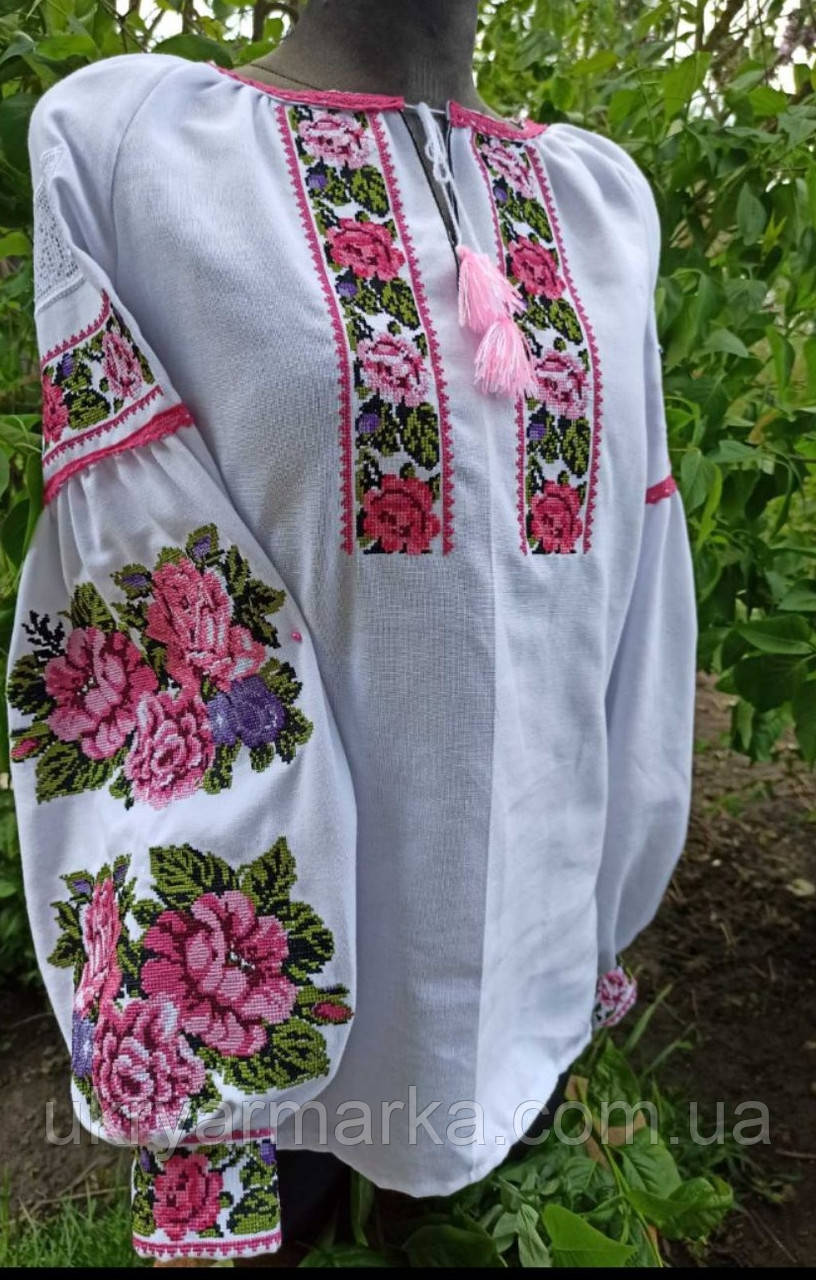 Вишиванка "Вишукана роза"