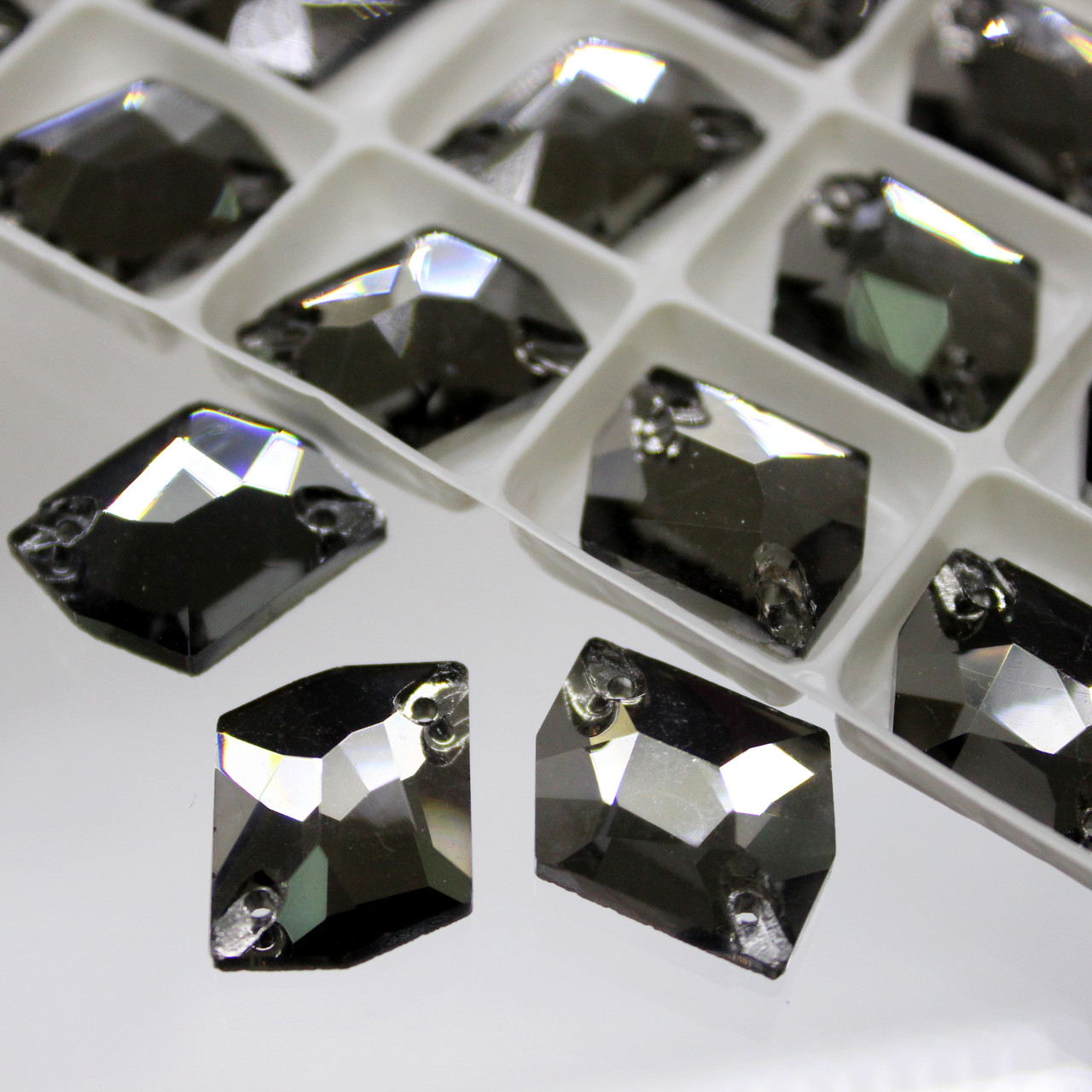 Пришивні стрази космік Black Diamond (11x14мм)