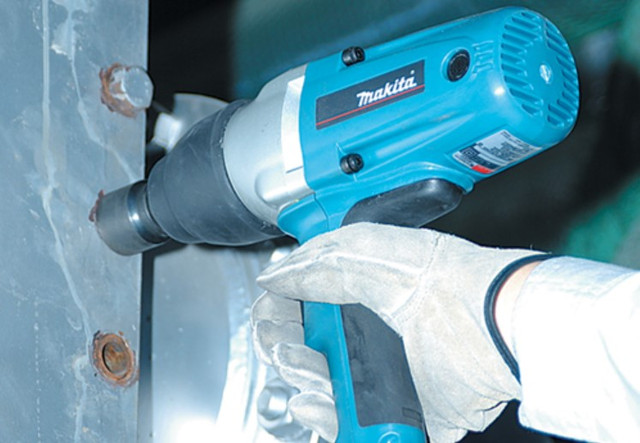 Makita TW 0200