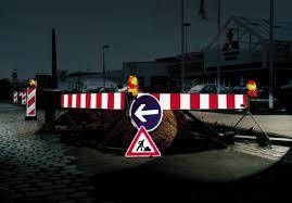 Світловідбивний друк зображень і дорожніх знаків і покажчиків