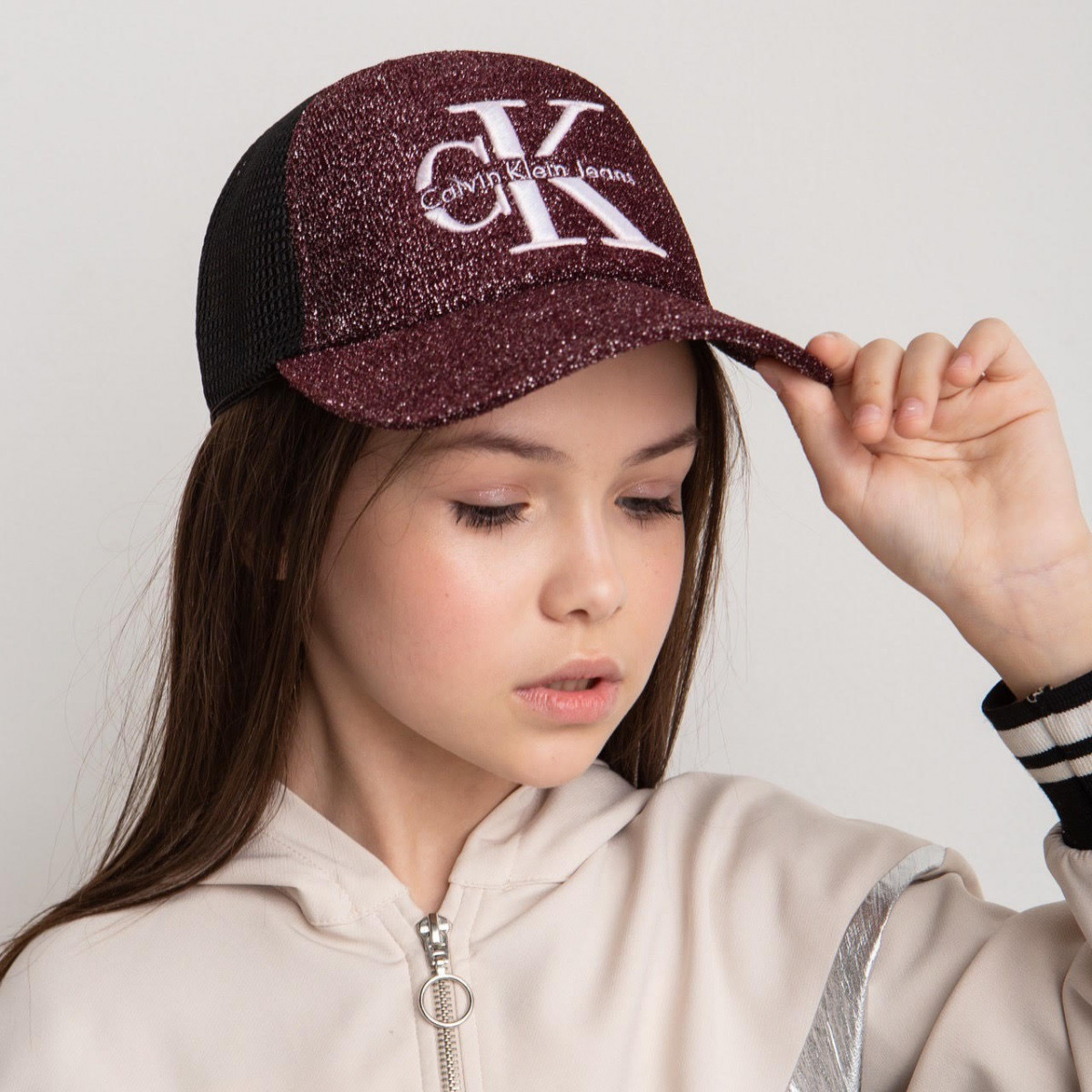 Модна кепка для дівчаток і жінок на літо гуртом — CK