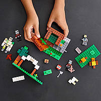 Lego Minecraft Аванпост розбійників (заставу рейдерів), фото 7