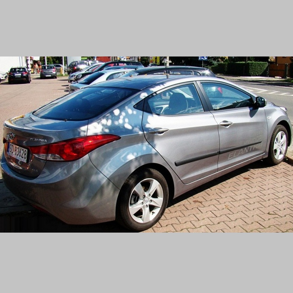 Молдинги на двері для Hyundai Elantra MD 2011-2017