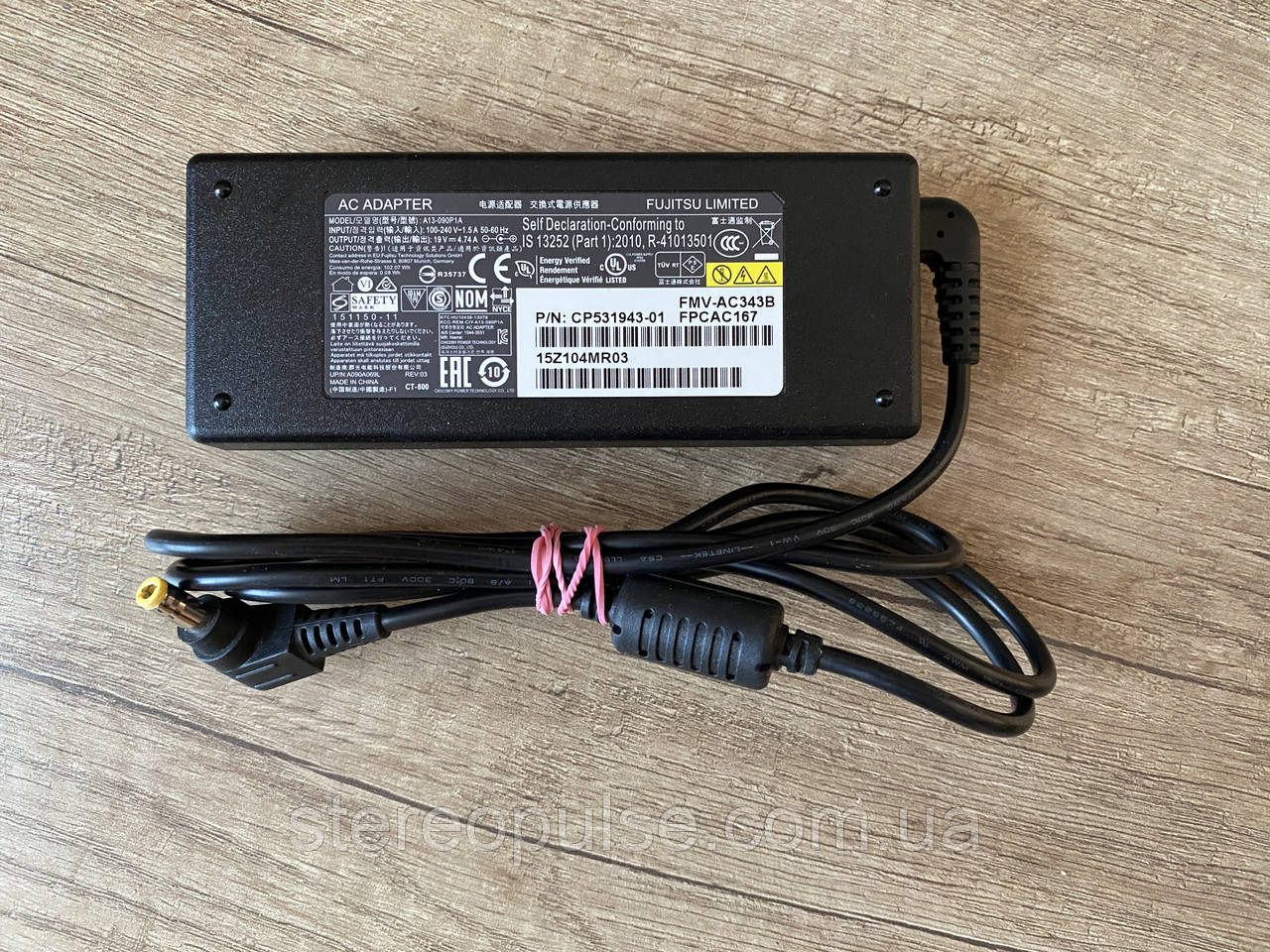 Блок живлення Fujitsu ADP-90BE D для ноутбуків Asus, Lenovo 90W (5.5x2.5) Original