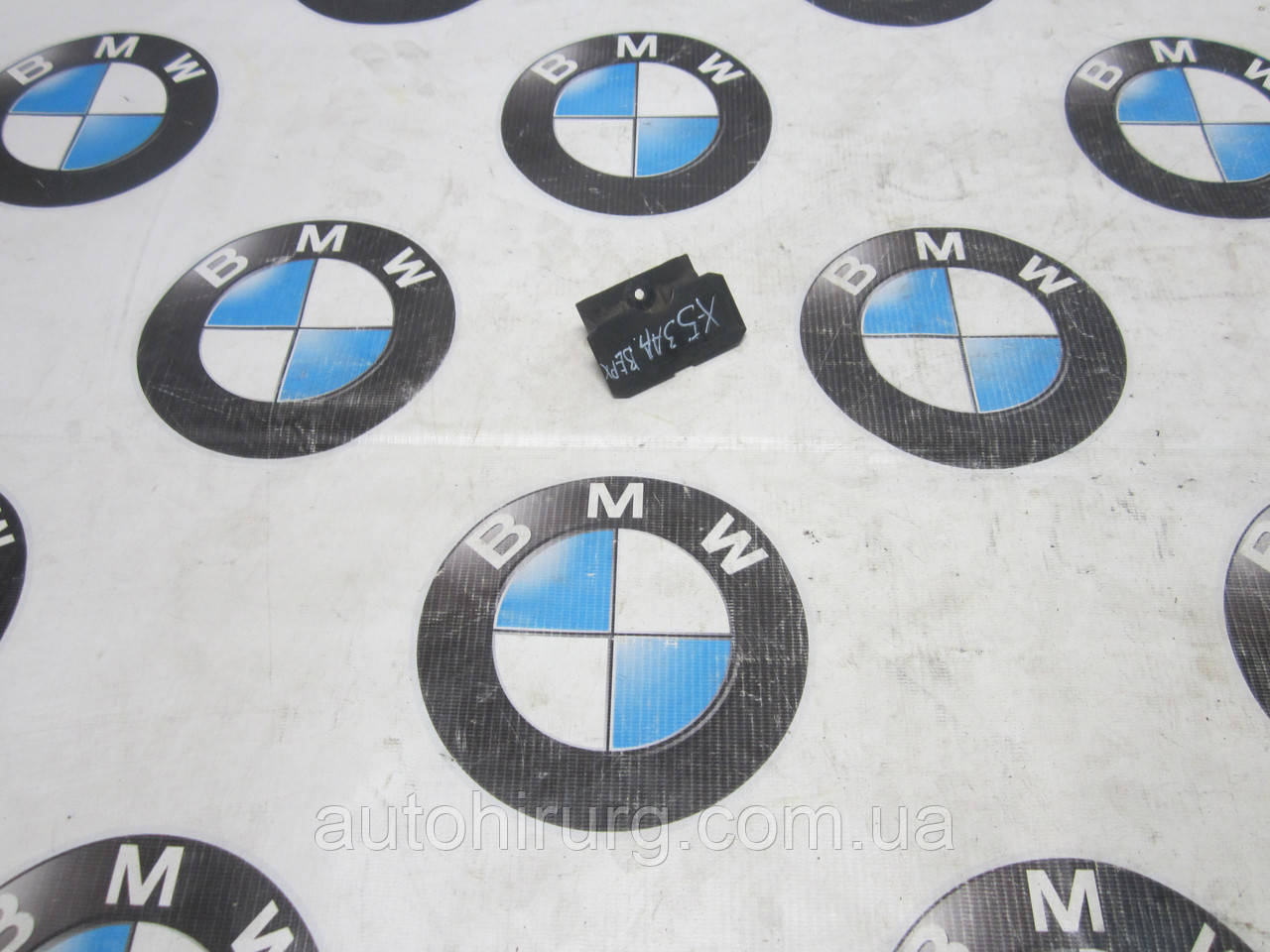 Верхній лівий кронштейн заднього бампера BMW e53 X-series (8402329), фото 1