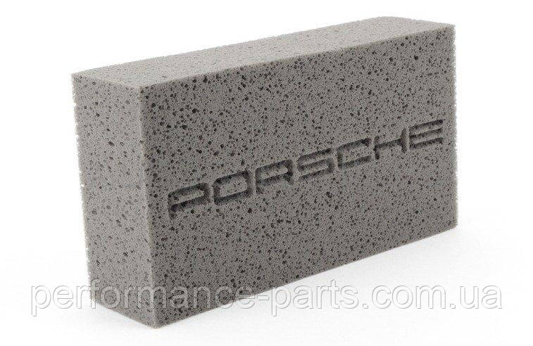 Губка для догляду за автомобілем Porsche Tequimpment Scripted Car Wash Sponge, артикул 00004400096