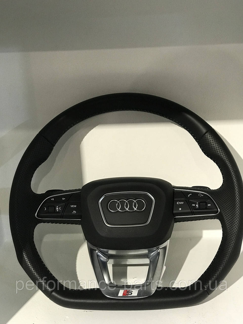 Спортивний руль S-line Audi A4 B9 Оригінал Шкіра