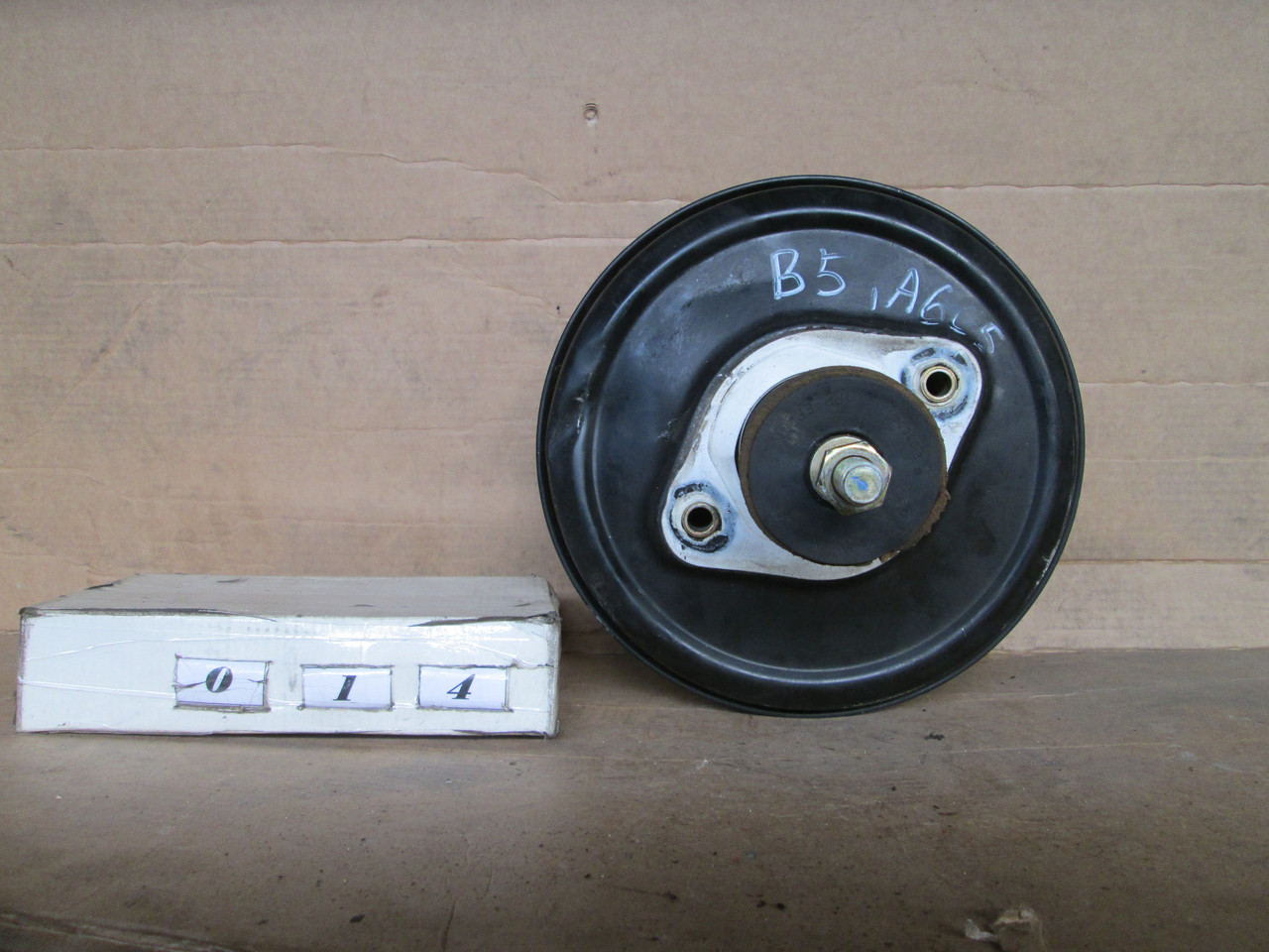 №14 Б/у Вакуумний підсилювач гальм 4B3612105A для VW Passat B5 Audi A6 C5 1997-2000