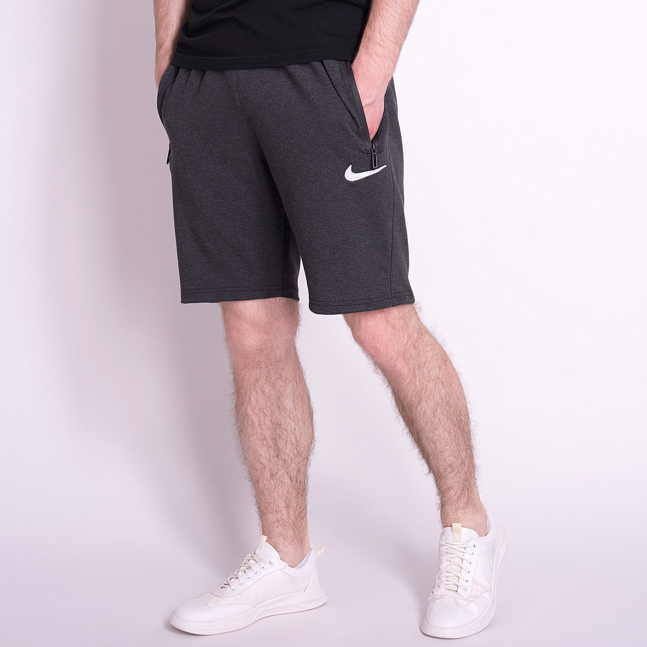 Чоловічі трикотажні шорти NIKE, сірого кольору. Батал