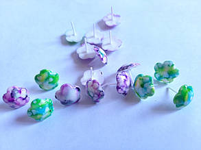 Сережки пластикові, пумери "Ціточки" мармуровий бузковий, зелений 6 пар