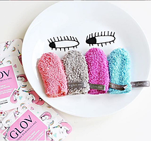 Мінірукавичка для зняття макіяжу GLOV Quick Treat