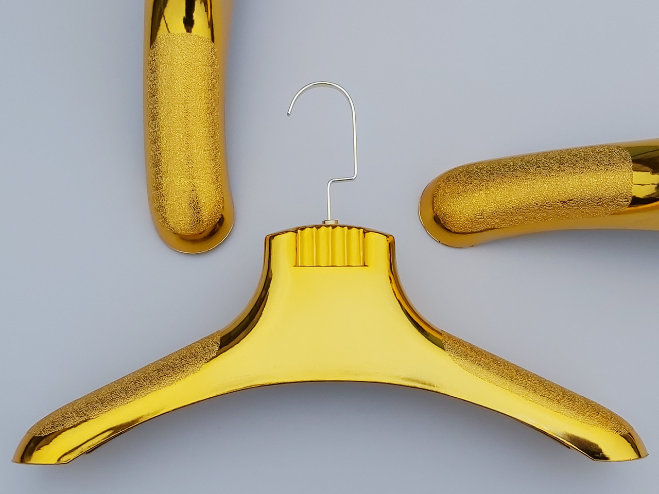 Плічка вішалки тремпеля шубний золотого кольору, довжина 43 см, фото 1