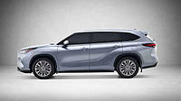 Toyota представила в Україні позашляховик нового покоління Highlander