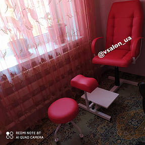Педикюрное кресло фото