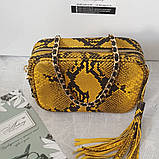 Шкіряна жовта сумочка STELLA на цепочці, фото 2