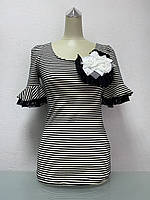 Футболка жіноча в чорно-білу смужку приталена по фігурі ошатна