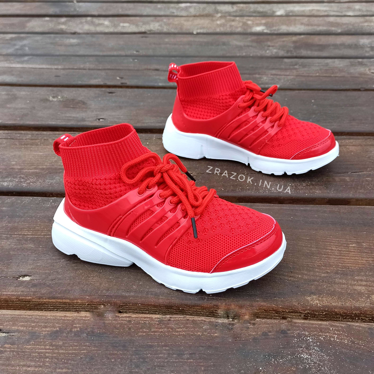 Червоні шкарпетки дитячі кросівки на шнурках літні сітка текстиль nike air presto дитячі літні кросівки червоні