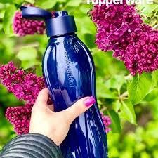 Эко-бутылка Tupperware (1л) синяя с клапаном. Яркая и стильная! - фото 2 - id-p509337743