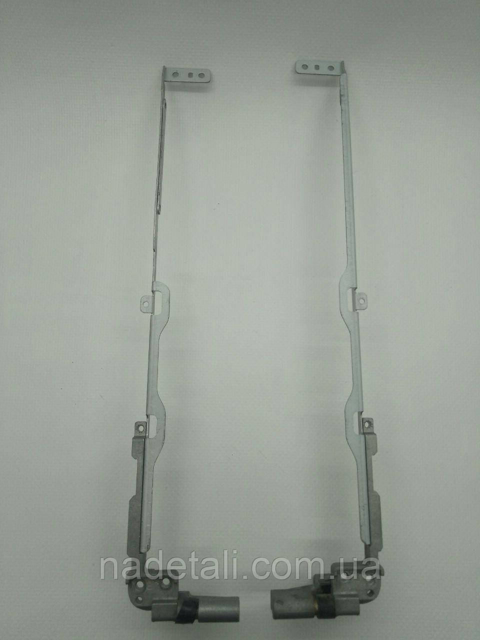 Петли Toshiba Sattelite L40 13GNQA10M02X-2TB 13GNQA10M03X-2TB