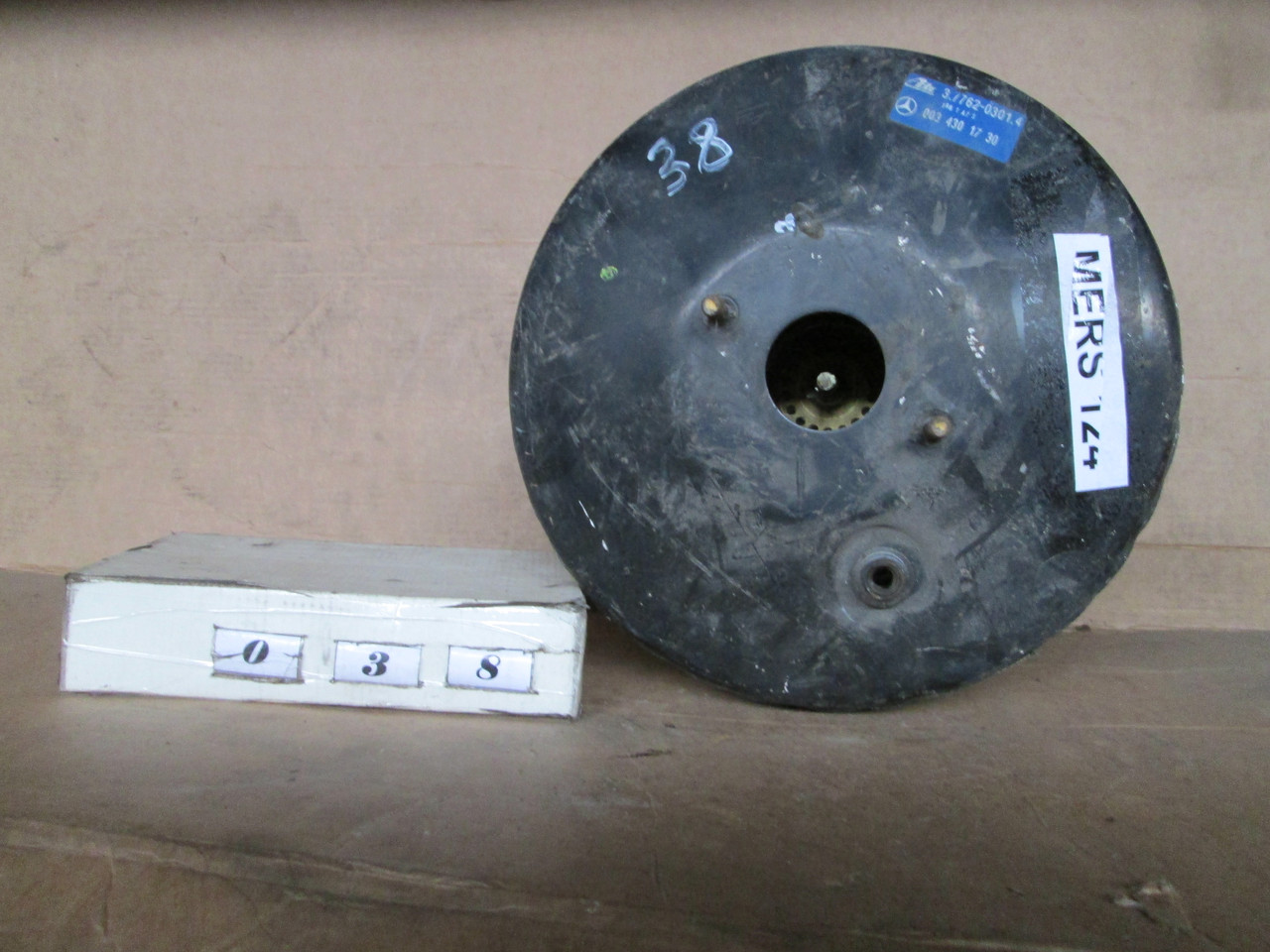 No38 Б/у Вакуумний підсилювач гальм для 0034301730 3.7762-0301.4 для Mercedes-Benz W124 1984-1997, фото 1