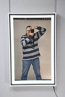 Гримерное настінне дзеркало з підсвічуванням 600х60х900мм Kompred OL366