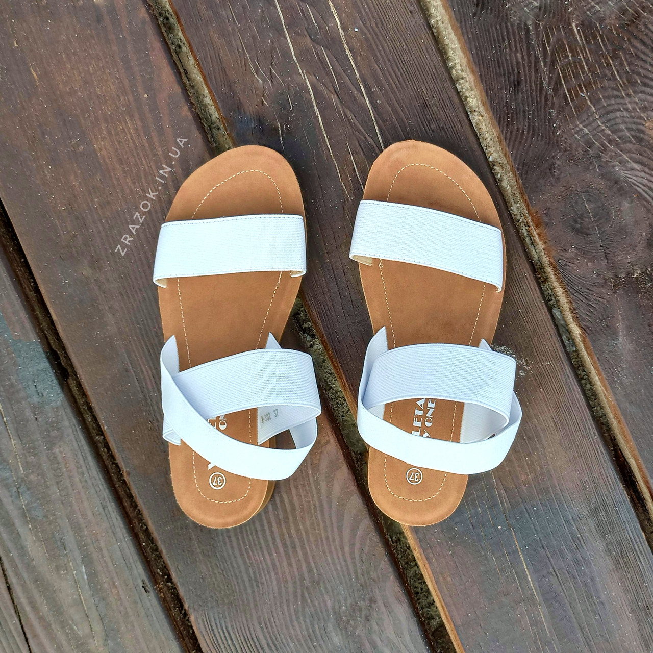 Белые босоножки шлепки тапки женские сандалии на резинке білі босоніжки шльопанці тапки сандалі