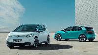 Volkswagen вирішив проблему з "прошивкою" і готовий продавати електромобілі ID.3