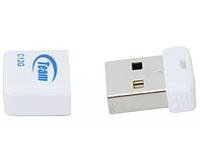 USB Flash накопитель Team Group C12G 32 GB Белый