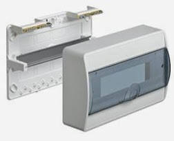 Щит на 8 модулів накладної з прозорою дверцятами Hager Cosmos VD108TD, фото 2