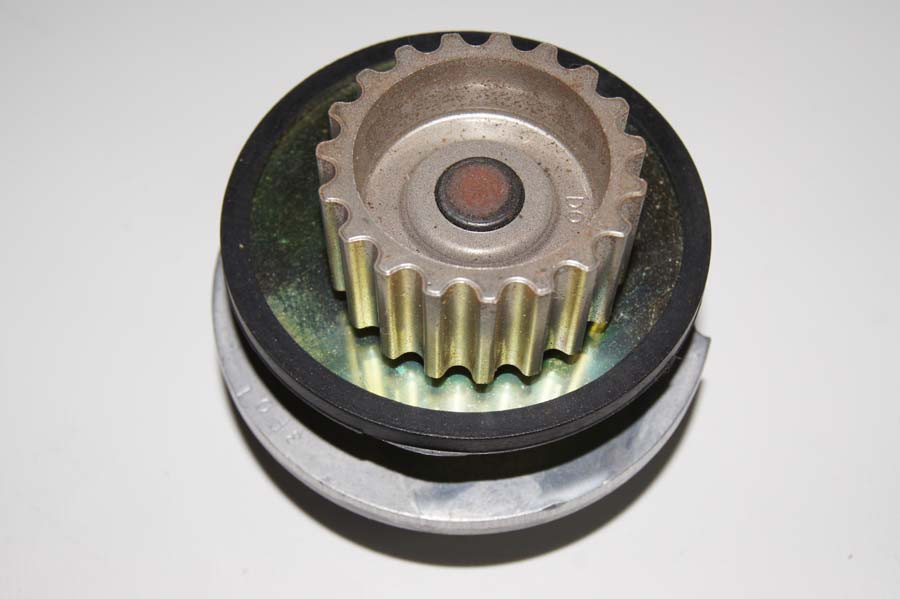 Насос водяний (помпа) Ланос 1,6, Нексія 1,5-1,6 DOHC GM Корея (ориг)