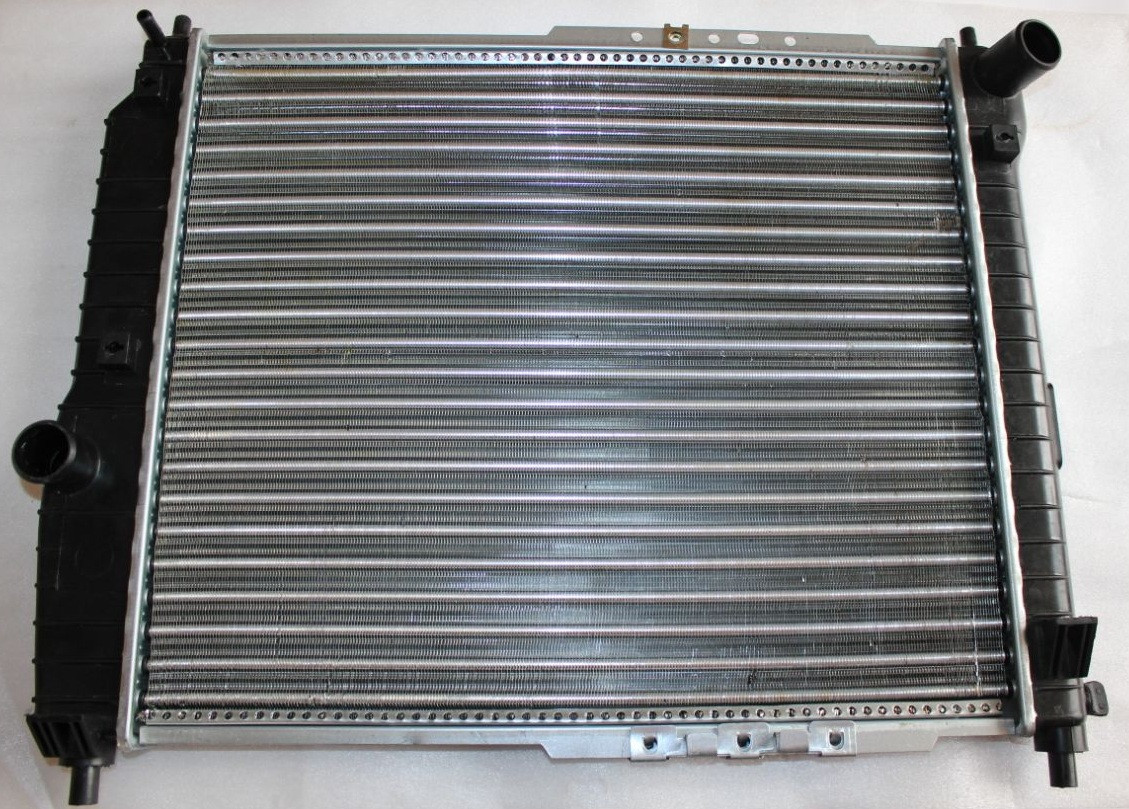Радіатор охолодження Авео 1,2 SOHC/1,4 SOHC (48 см) 8 кл. grog Корея