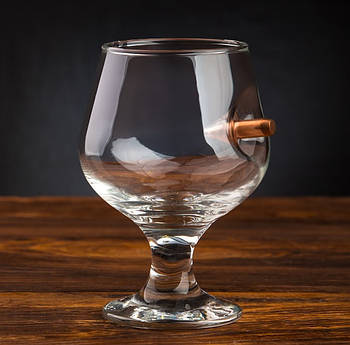 Келих для коньяку з кулею 7.62 мм